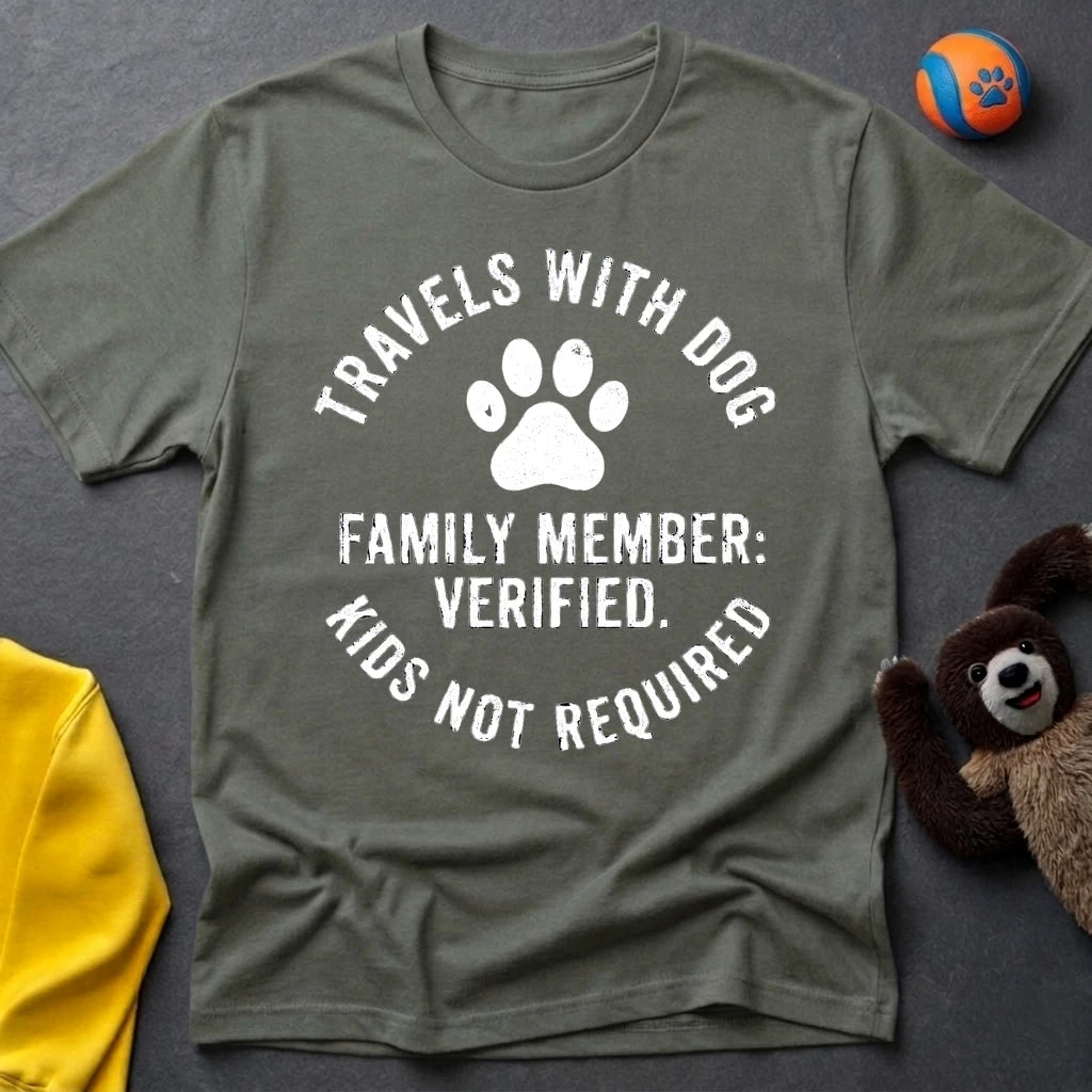 https://wescale-cdn.com/generated-mockups/7ca52483-ca08-4f0f-bf1f-bb93b2c76d85/35a59c47-2f24-4395-833e-a6faf9c488ab/445b67f4-9f5e-4537-b19f-936680d3b817_designs/travels_with_dog_white_1773890575082_qskrap.png_1773890583286.webp